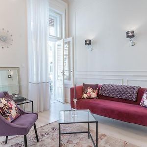 Milano Design Apartment City Center With Ac