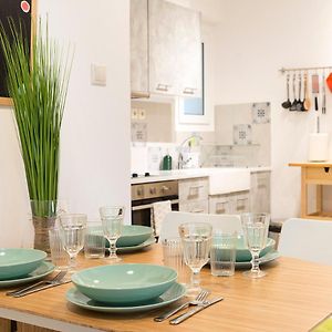 1 Km From The Acropolis 1 Bedroom Apt Netflix And Washing Machine