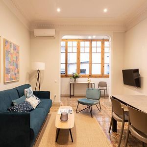 Appartement à 3 Chambres à Coucher