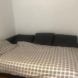 Dormitory Room Mixed