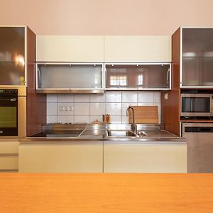 Patrik's Budapest Center Apartment