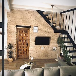 Appartement à 3 Chambres à Coucher