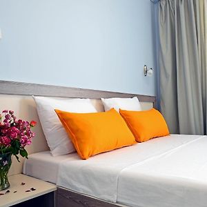 Visito Aparthouse