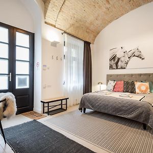 Maison Romantique