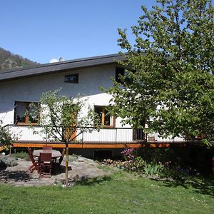 Chalet avec jardin