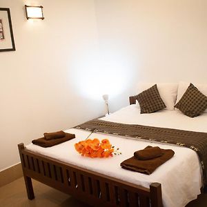 Chambre Standarde Lit Queen-Size