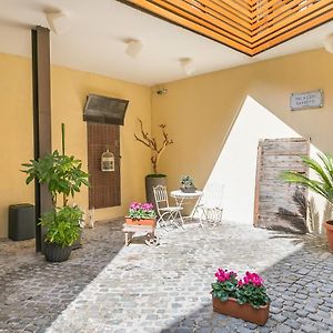 Aeterno Eco Guest House