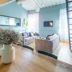 Appartement à 3 Chambres à Coucher