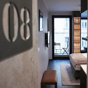 Boutique 108 - Old City, Luxury Apt. With A Garage