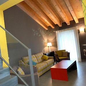 Penthouse à 2 Chambres à Coucher