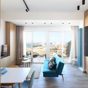 Seaview Apartments