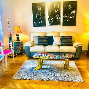 Appartement à 2 Chambres à Coucher