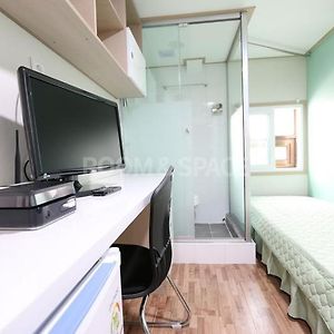 Chambre Petite Simple