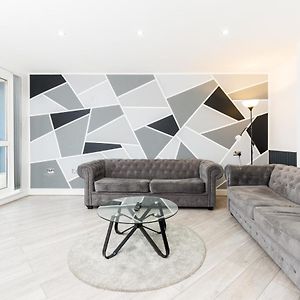 Cozy Stay In Birmingham By The Canal !!