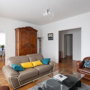 Appartement à 3 Chambres à Coucher
