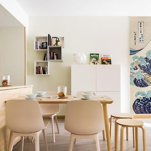 Appartement à 3 Chambres à Coucher