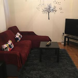 Appartement à 2 Chambres à Coucher