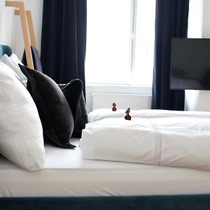 Appartement à 2 Chambres à Coucher