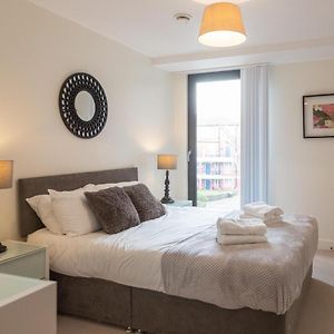 Appartement à 2 Chambres à Coucher