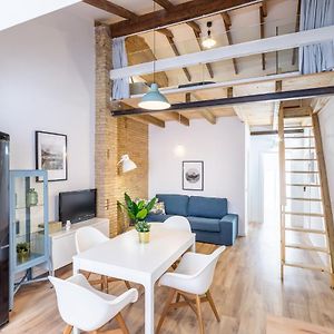 Appartement à 3 Chambres à Coucher