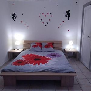Appartement à 2 Chambres à Coucher