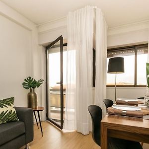Aposentus - Elegant Functionality Porto Downtown