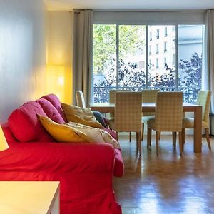 Paris City - Spacious 3 Rooms Flat For Families - 3 Minutes From Metro Station