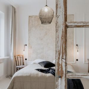 Warsaw Concierge Unique Design Studio