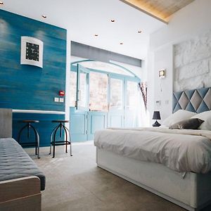 Valletta Collection - Ordinance Suites