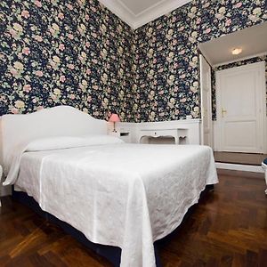 Private Bathroom King Room