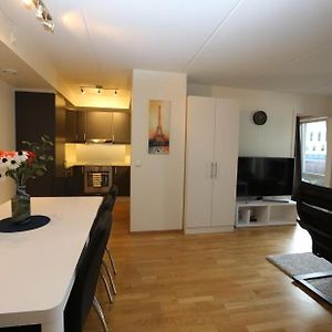 Appartement à 3 Chambres à Coucher