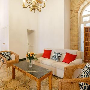 Casa Del Coleccionista By Cadiz4Rentals