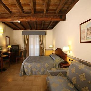 Chambre Triple