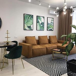 *Luxury Apartment In The City Center*
