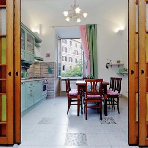 Appartement à 3 Chambres à Coucher