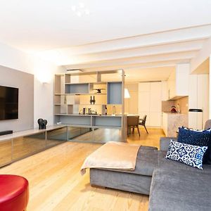Appartement à 3 Chambres à Coucher