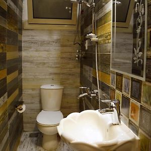 Private Bathroom King Room