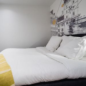SUITE DESNOS : au cœur de la Rive Gauche, neuf, design, 2 personnes