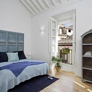Appartement à 3 Chambres à Coucher