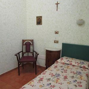 Private Bathroom Single Room