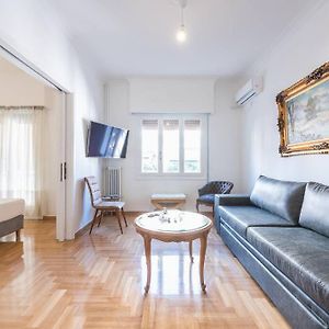 Appartement à 3 Chambres à Coucher