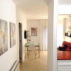 Appartement à 3 Chambres à Coucher