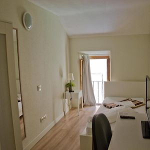 Basic Private Bathroom Room