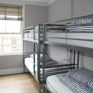 Chambre Juste Pour Femmes Dortoir