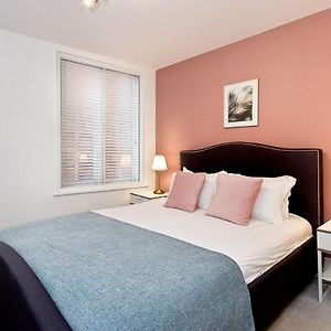 Mulberry Flat 6 - Two Bedroom 3Rd Floor By City Living London