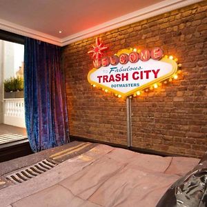 Suite City Lit King-Size