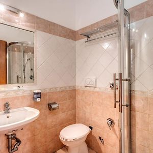 Private Bathroom Single Room