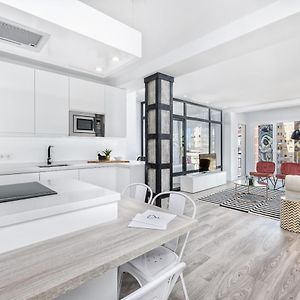Appartement à 3 Chambres à Coucher