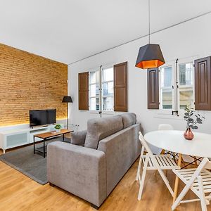 Sant Pau Ramblas Apartments Serennia