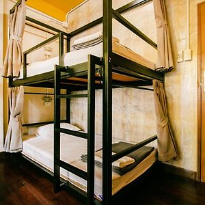Dormitory Room Mixed